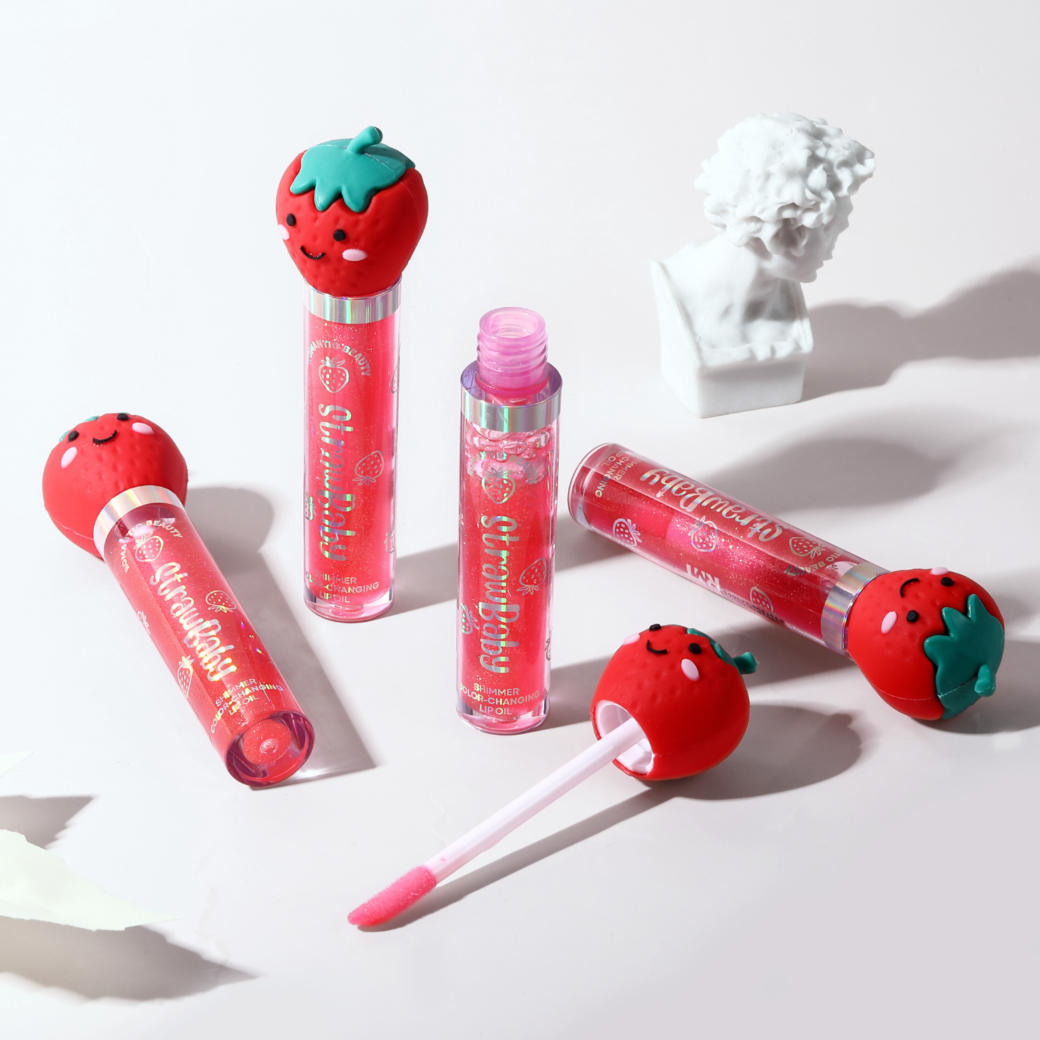 StrawBABY Color-Changing Lip Oil